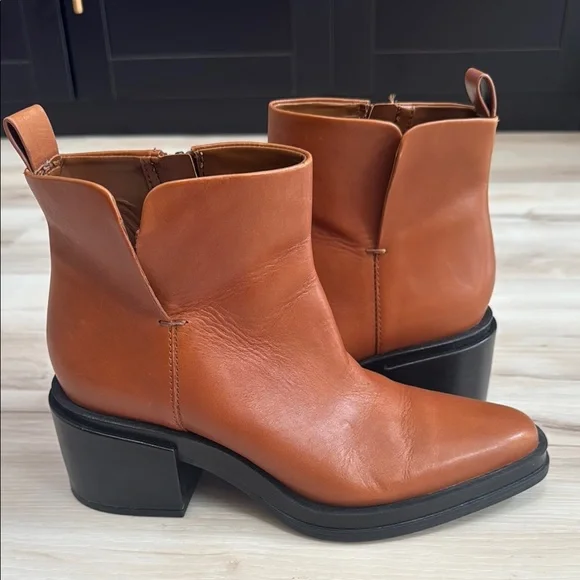 Franco Sarto Dalden Boot - Picture 1 of 7